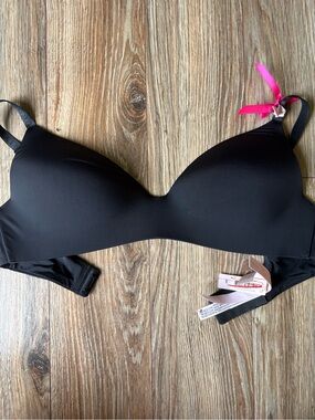Victoria’s Secret bra